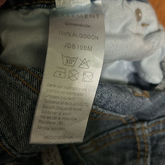 Basement Denim Mom Jeans-Size EUR 42 - Picture 7 of 8